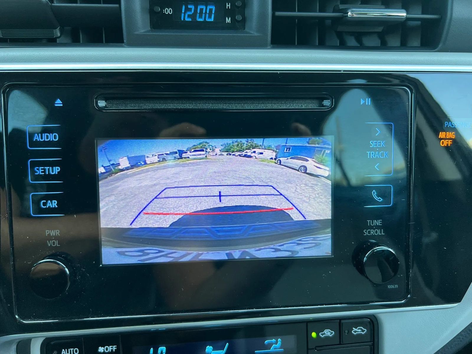 Used 2019 Toyota Corolla LE w/ Protection Package FWD image 21