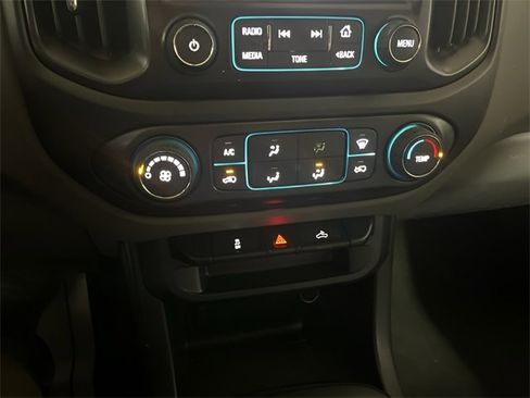 Used 2017 GMC Canyon 2WD Crew Cab image 21