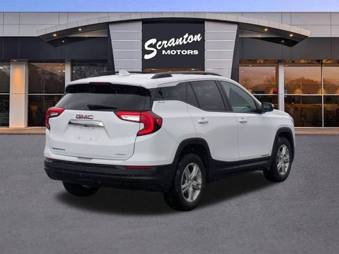 Used 2023 GMC Terrain SLE w/ Driver Convenience Package AWD/4WD image 5