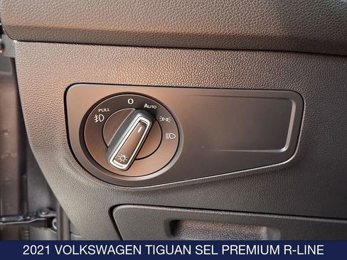 Used 2021 Volkswagen Tiguan SEL Premium R-Line image 26