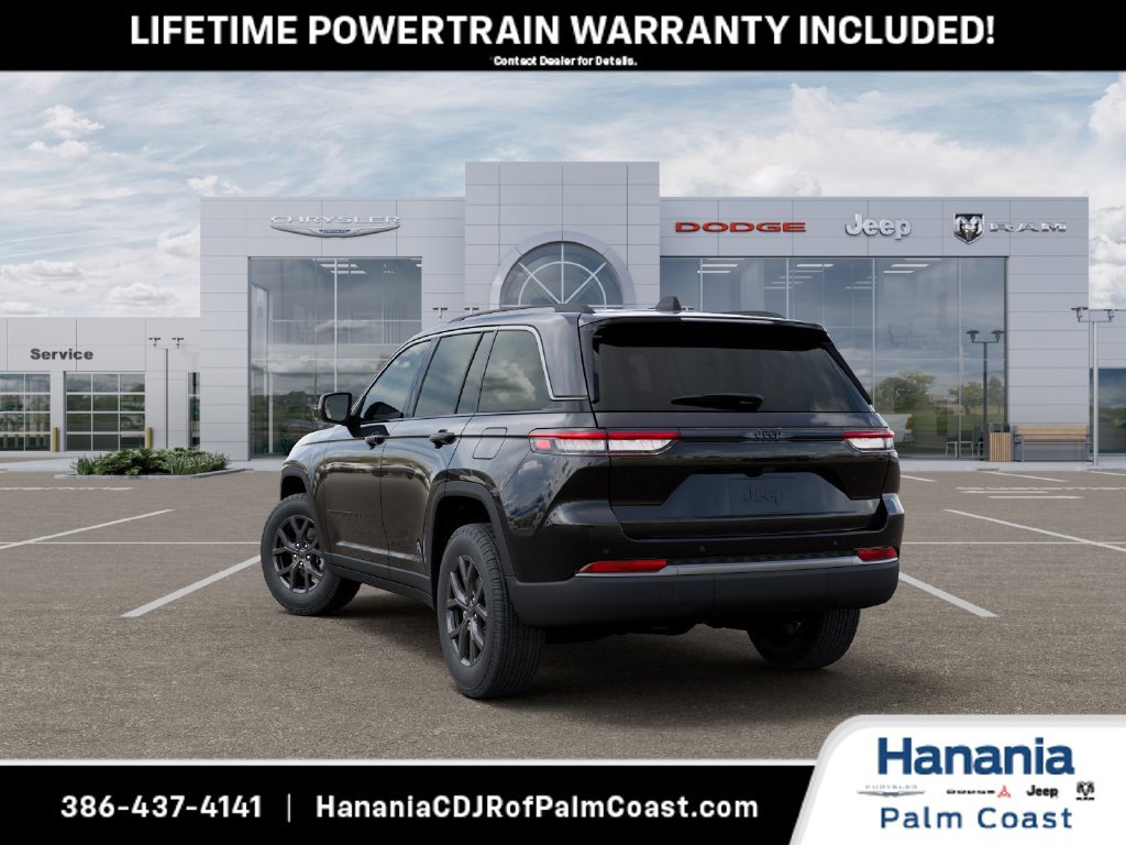 New 2027 Jeep Grand Cherokee Altitude RWD image 3