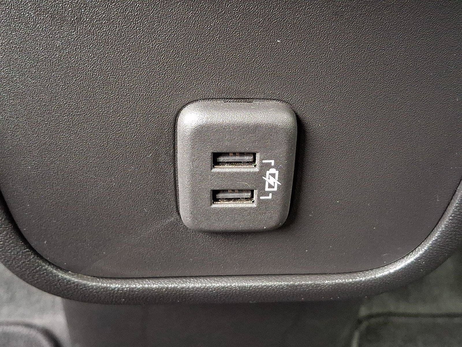 Used 2023 Chevrolet Equinox LS w/ LS Convenience Package AWD/4WD image 11