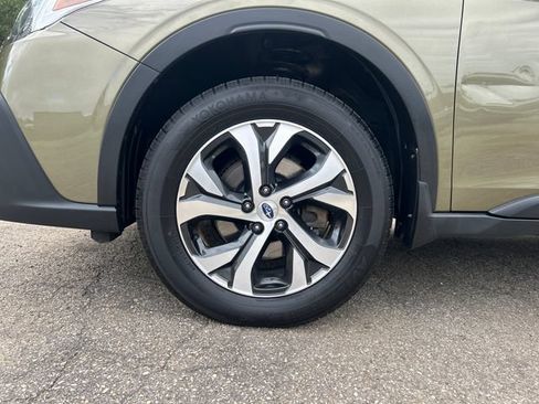 Used 2021 Subaru Outback Limited AWD/4WD image 11