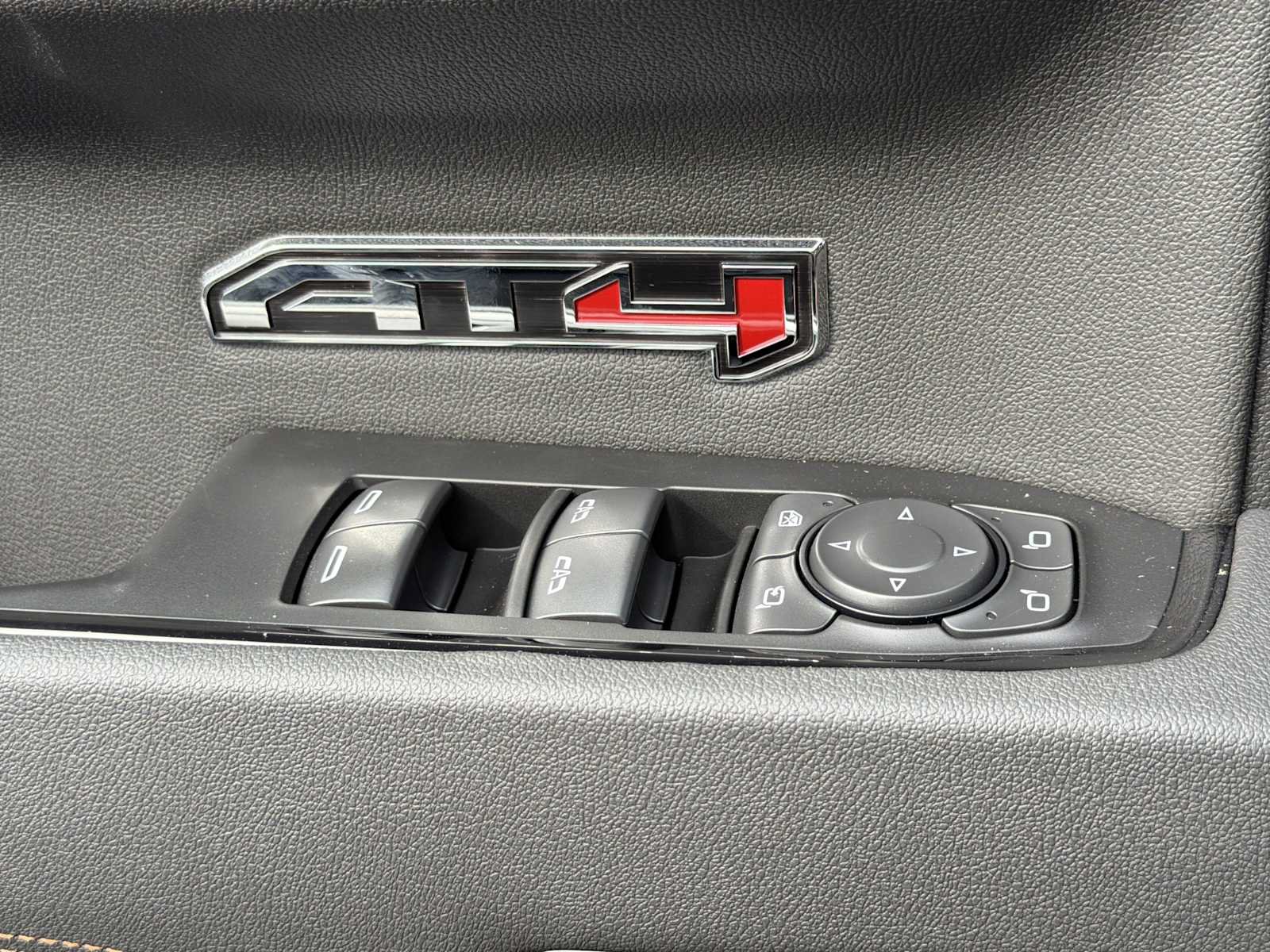 New 2026 GMC Sierra 1500 AT4 w/ AT4 Premium Package AWD/4WD image 21
