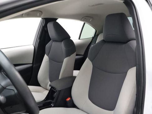 Certified 2022 Toyota Corolla L image 13