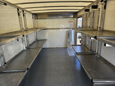 Used 2022 GMC Savana 3500 Extended w/ Power Convenience Package RWD image 28