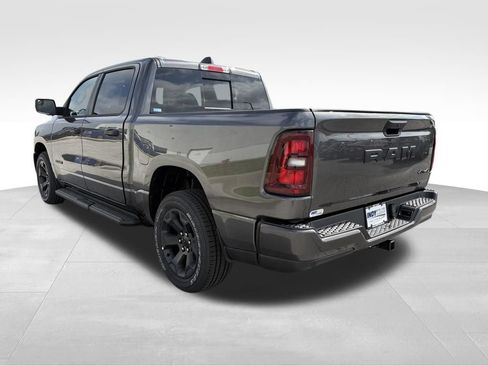 New 2026 RAM 1500 Express AWD/4WD image 6