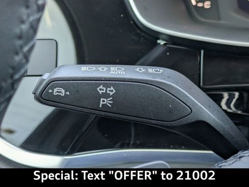 Certified 2022 Audi Q3 2.0T Premium Plus w/ Premium Plus Package image 32