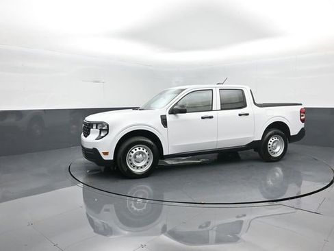 New 2026 Ford Maverick XL image 4