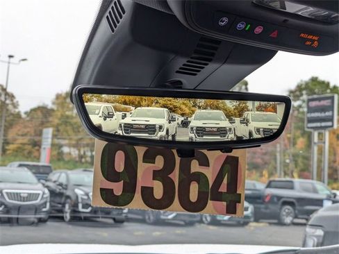 New 2026 GMC Acadia Elevation image 22