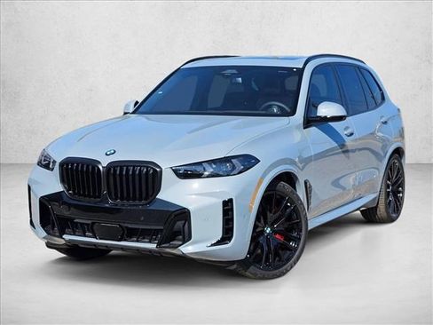 New 2026 BMW X5 xDrive40i w/ M Sport Package image 1