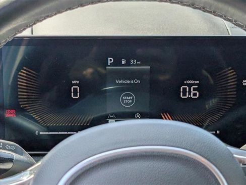 Used 2025 Kia Sorento S FWD image 11