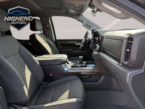 Used 2023 Chevrolet Silverado 1500 LT Trail Boss w/ Protection Package image 23