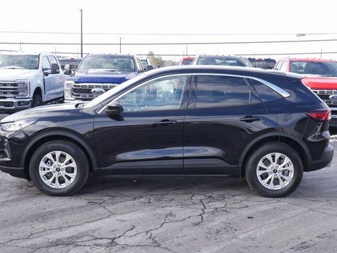 Used 2023 Ford Escape Active w/ Tech Pack #2 image 8