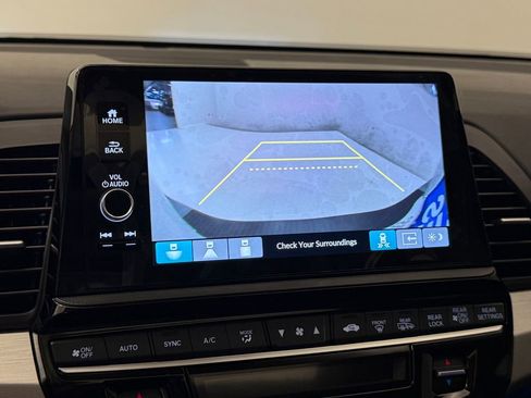 New 2026 Honda Odyssey Touring image 27