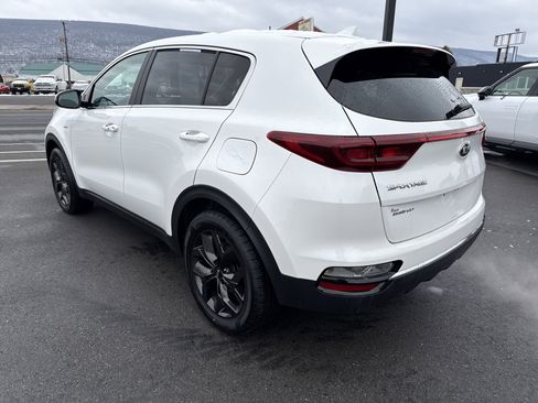 Certified 2022 Kia Sportage LX w/ LX AWD Value Edition Package image 6