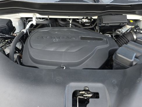 Used 2019 Honda Ridgeline RTL-T image 32