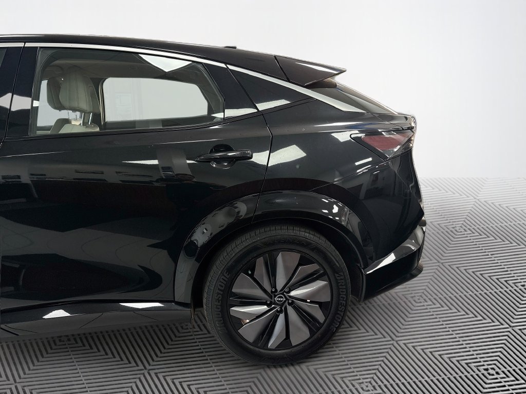 Used 2023 Nissan Ariya FWD image 7
