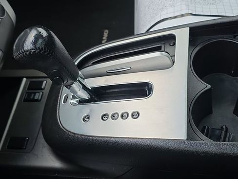 Used 2011 Nissan Murano SV image 19