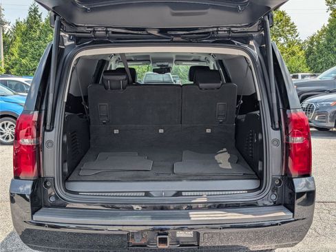 Used 2018 Chevrolet Suburban LT AWD/4WD image 14