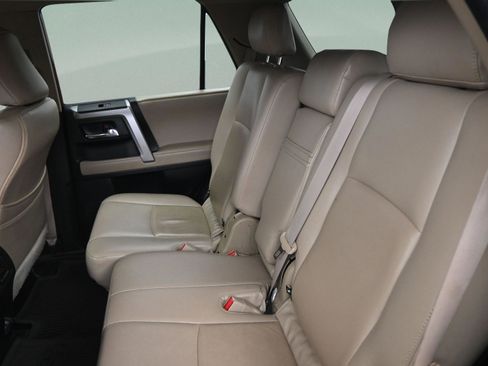 Used 2022 Toyota 4Runner SR5 RWD image 34