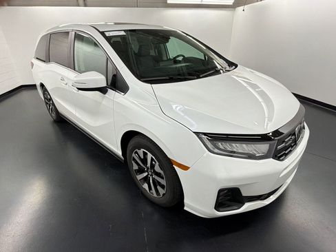 New 2026 Honda Odyssey EX-L image 7
