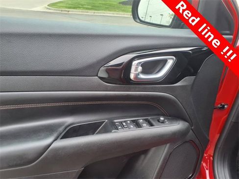 Certified 2022 Jeep Compass Limited image 9