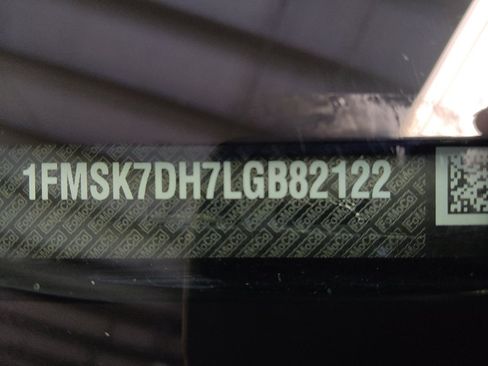 Used 2020 Ford Explorer XLT w/ Equipment Group 202A RWD image 33