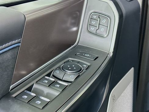 New 2026 Ford F450 Platinum w/ FX4 Off-Road Package image 18