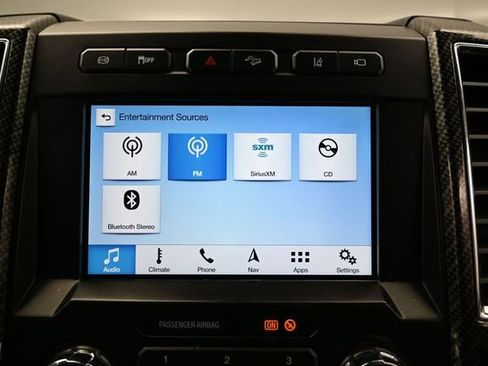 Used 2018 Ford F250 Lariat w/ Lariat Ultimate Package AWD/4WD image 33