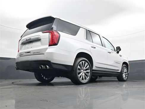 Certified 2022 GMC Yukon Denali image 26
