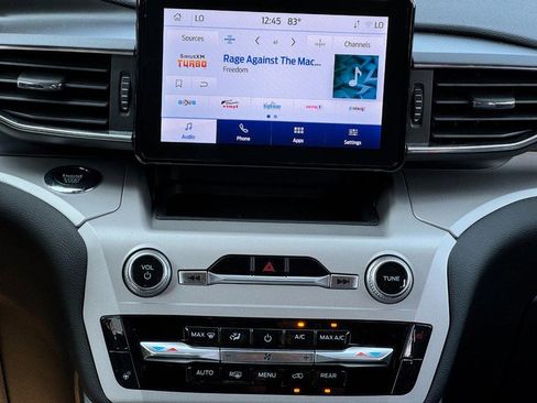 Used 2023 Ford Explorer XLT w/ Equipment Group 202A image 14