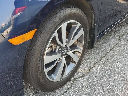 Used 2021 Honda Odyssey Touring image 6