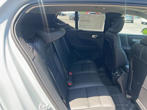 New 2026 Volvo XC40 B5 Ultra w/ Protection Package Premier AWD/4WD image 34