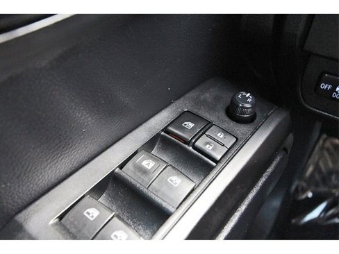 Used 2020 Toyota Tacoma SR5 image 19