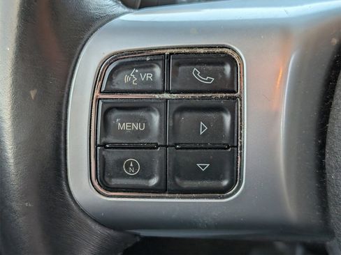 Used 2013 Jeep Wrangler Unlimited Rubicon image 20