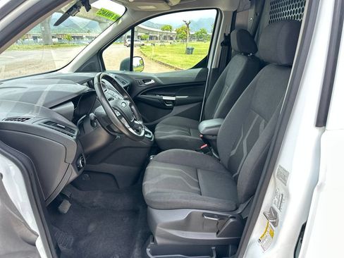 Used 2018 Ford Transit Connect XLT FWD image 13