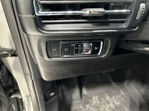 Certified 2024 Lincoln Corsair AWD w/ Towing Package image 11