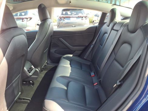 Used 2018 Tesla Model 3 image 15