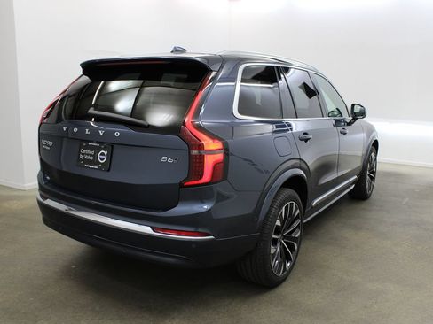 Certified 2025 Volvo XC90 B6 Plus AWD/4WD image 5