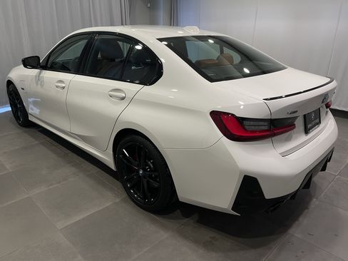 Certified 2023 BMW 330e xDrive 330e xDrive w/ M Sport Package image 4