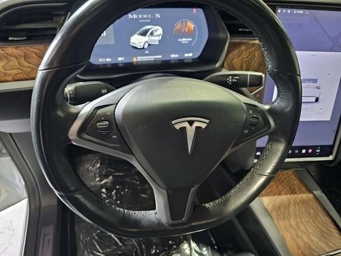 Used 2019 Tesla Model X AWD/4WD image 14