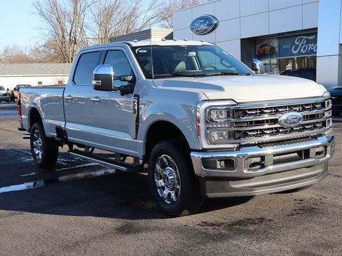 New 2026 Ford F250 Lariat w/ Chrome Package image 2