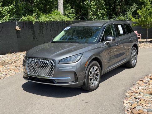 Certified 2023 Lincoln Corsair AWD w/ Equipment Group 101A image 1