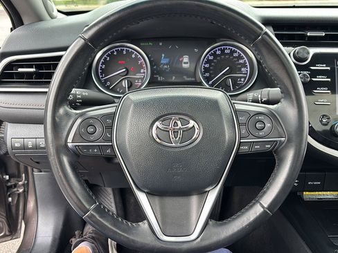 Used 2018 Toyota Camry XLE w/ Audio Package FWD image 29