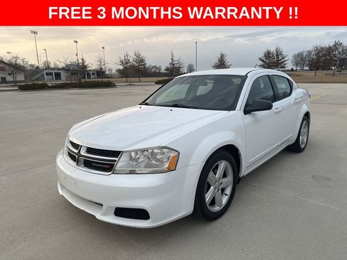 Used 2013 Dodge Avenger SE image 24