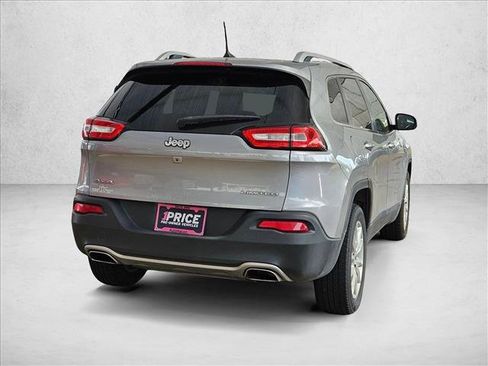 Used 2016 Jeep Cherokee Limited AWD/4WD image 5