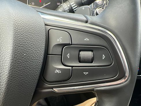 Used 2023 Buick Envision Avenir FWD image 15