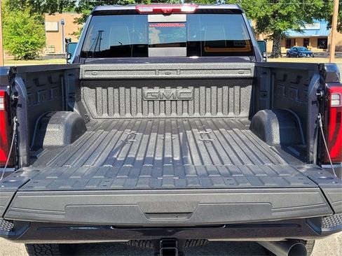 New 2026 GMC Sierra 2500 Denali Ultimate image 9