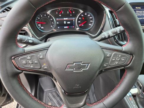Used 2024 Chevrolet Equinox RS AWD/4WD image 13